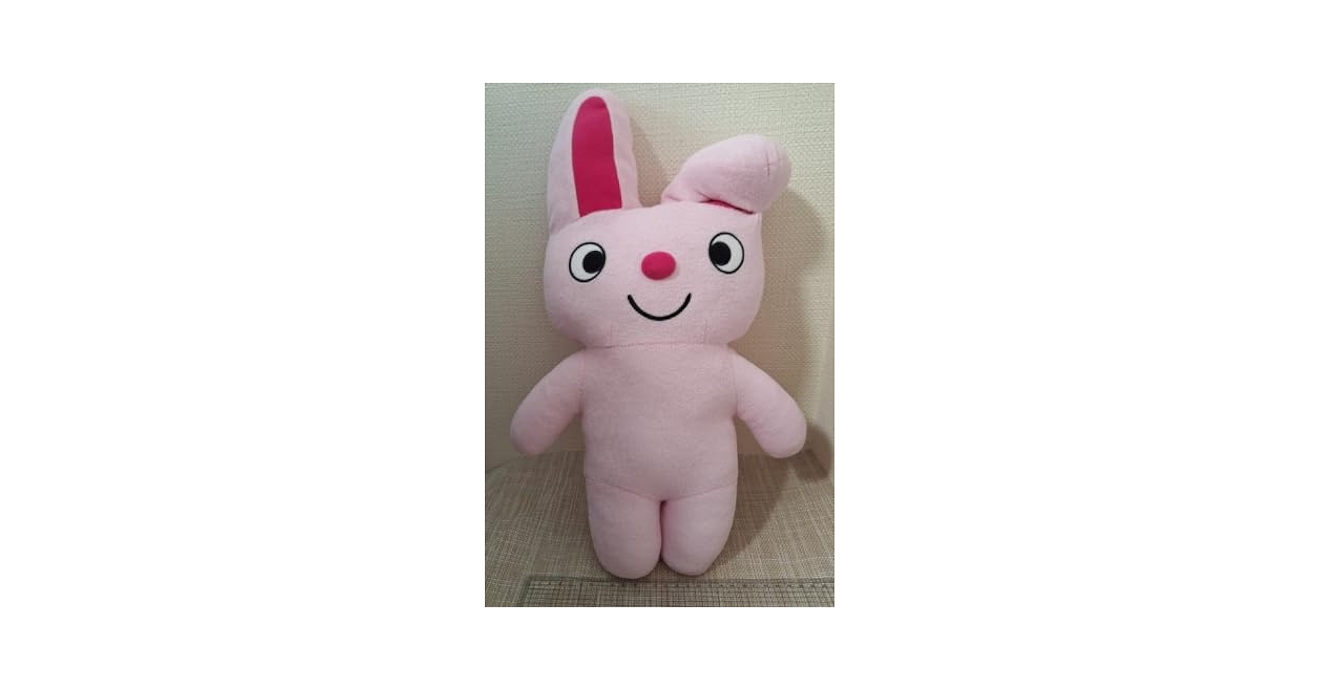 ピンクのうさぎさん Amazon.co.jp: P丸様。 プレミアムフェイスクッション うさぎ
